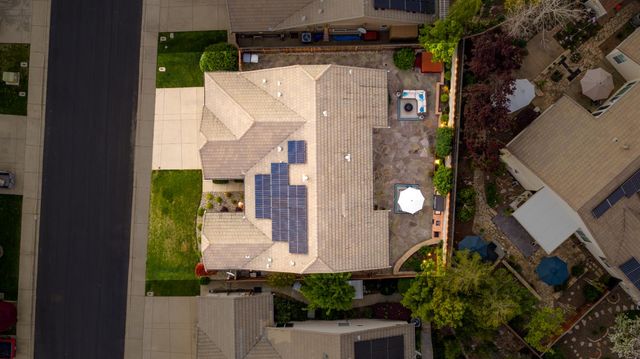 797 Grandview Dr, Auburn, CA 95603