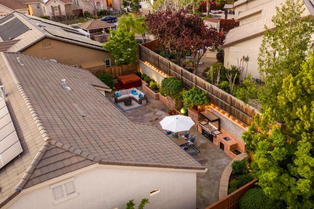 797 Grandview Dr, Auburn, CA 95603