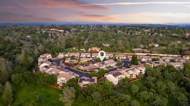 797 Grandview Dr, Auburn, CA 95603