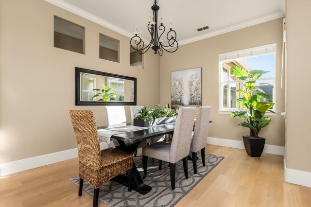 797 Grandview Dr, Auburn, CA 95603