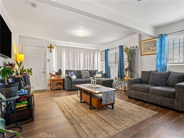 12400 S Wilmington, Compton, CA 90222