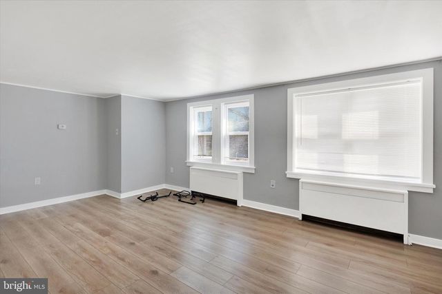 24 TULIP LN, Fleetwood, PA 19522