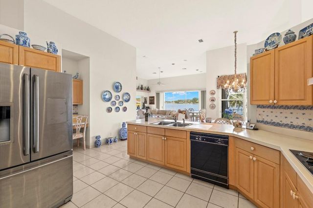 2054 Henley Place, Wellington, FL 33414