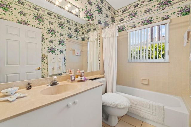 2054 Henley Place, Wellington, FL 33414