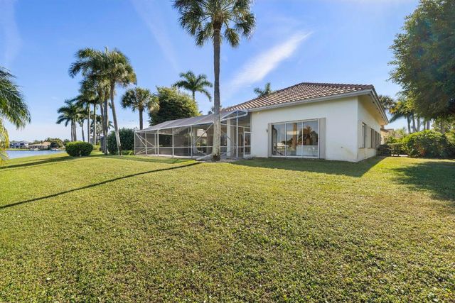 2054 Henley Place, Wellington, FL 33414