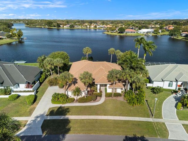 2054 Henley Place, Wellington, FL 33414
