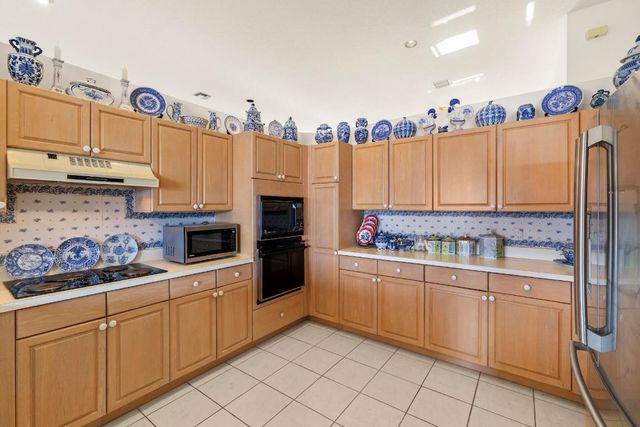 2054 Henley Place, Wellington, FL 33414