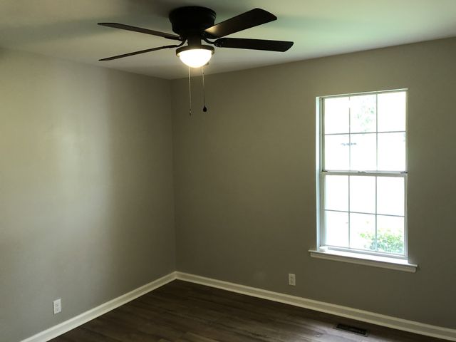 314 Castlewood Dr, Mount Juliet, TN 37122