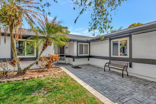 435 LAKEVIEW DRIVE, Oldsmar, FL 34677