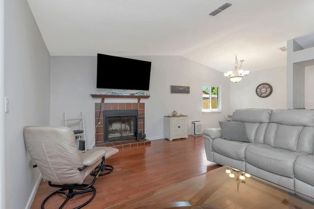 435 LAKEVIEW DRIVE, Oldsmar, FL 34677