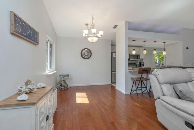 435 LAKEVIEW DRIVE, Oldsmar, FL 34677