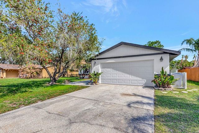 435 LAKEVIEW DRIVE, Oldsmar, FL 34677