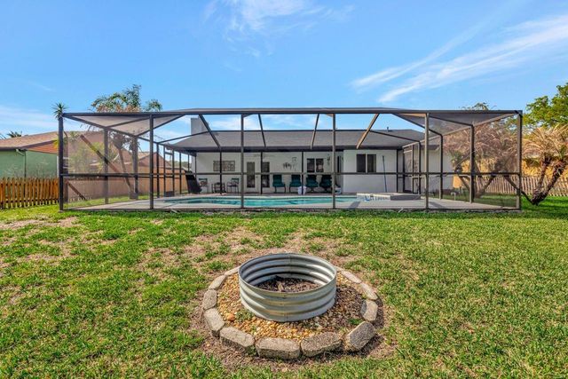 435 LAKEVIEW DRIVE, Oldsmar, FL 34677