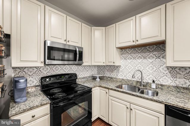 181 TULSK RD, Avondale, PA 19311