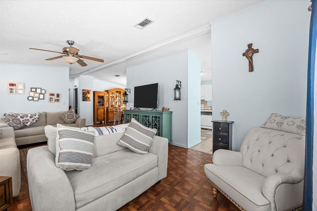 202 Sandy Bottom Place A-09, Fort Pierce, FL 34982