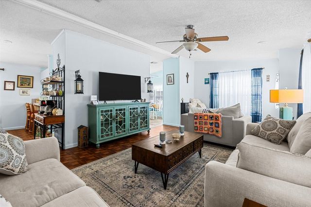 202 Sandy Bottom Place A-09, Fort Pierce, FL 34982