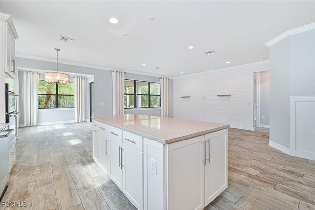 14589 Laguna DR, Fort Myers, FL 33908