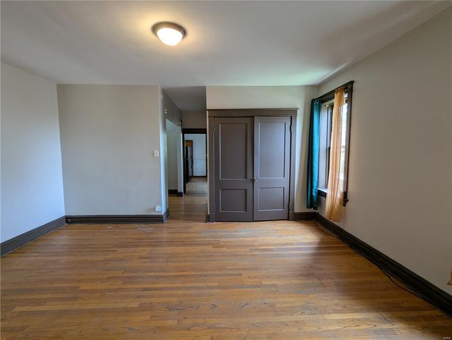 4672 Tennessee Avenue 2F, St Louis, MO 63111