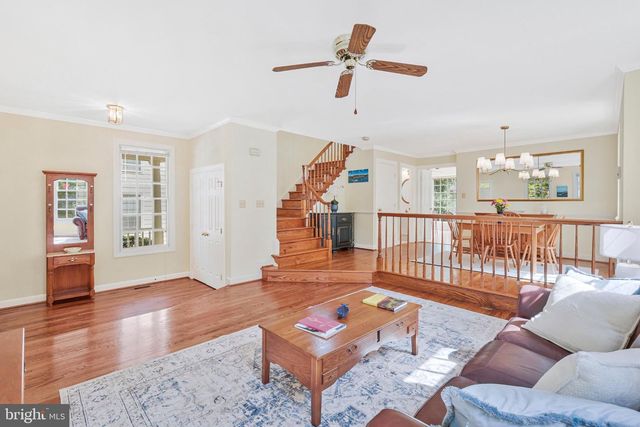 1451 CEDAR AVE, Mclean, VA 22101