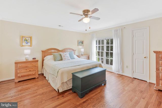 1451 CEDAR AVE, Mclean, VA 22101