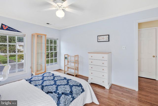 1451 CEDAR AVE, Mclean, VA 22101