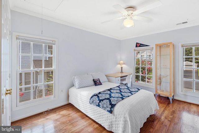 1451 CEDAR AVE, Mclean, VA 22101