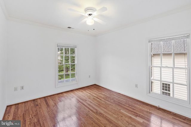 1451 CEDAR AVE, Mclean, VA 22101
