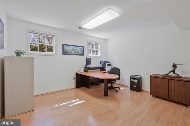 1451 CEDAR AVE, Mclean, VA 22101