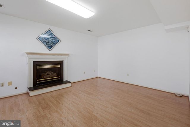 1451 CEDAR AVE, Mclean, VA 22101