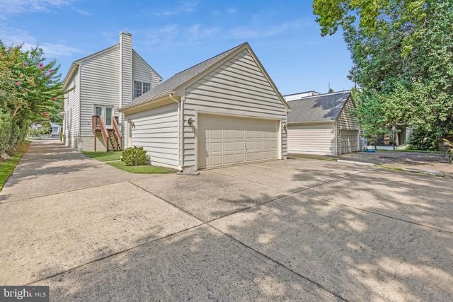 1451 CEDAR AVE, Mclean, VA 22101