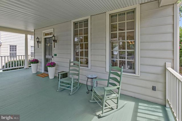 1451 CEDAR AVE, Mclean, VA 22101