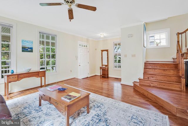 1451 CEDAR AVE, Mclean, VA 22101