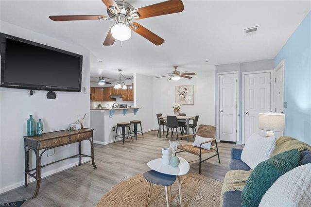 400 Egret Lndg Apt 202, Virginia Beach, VA 23454