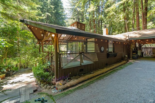 7001 Lucas Valley Rd, Nicasio, CA 94946