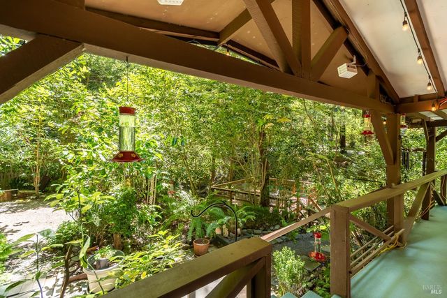 7001 Lucas Valley Rd, Nicasio, CA 94946