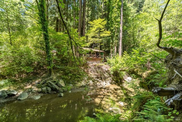 7001 Lucas Valley Rd, Nicasio, CA 94946