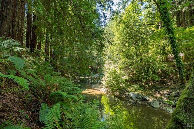 7001 Lucas Valley Rd, Nicasio, CA 94946