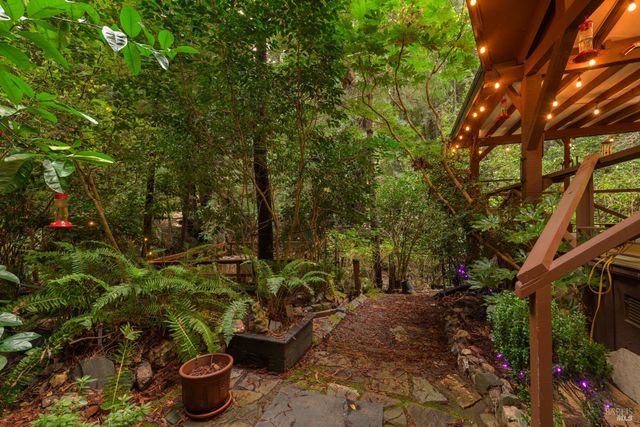 7001 Lucas Valley Rd, Nicasio, CA 94946