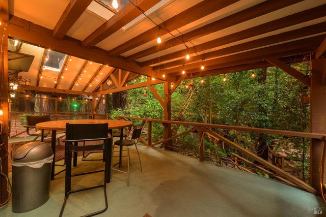 7001 Lucas Valley Rd, Nicasio, CA 94946