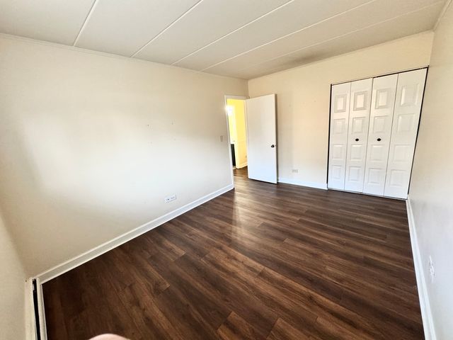 264 E Bailey Road C, Naperville, IL 60565