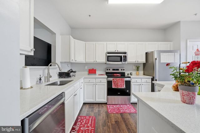 4107 APPLE LEAF CT, Pasadena, MD 21122