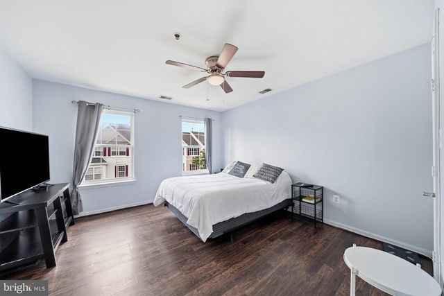 4107 APPLE LEAF CT, Pasadena, MD 21122