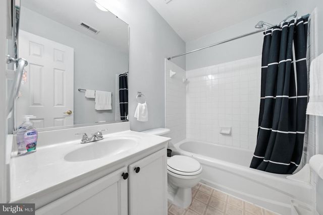 4107 APPLE LEAF CT, Pasadena, MD 21122