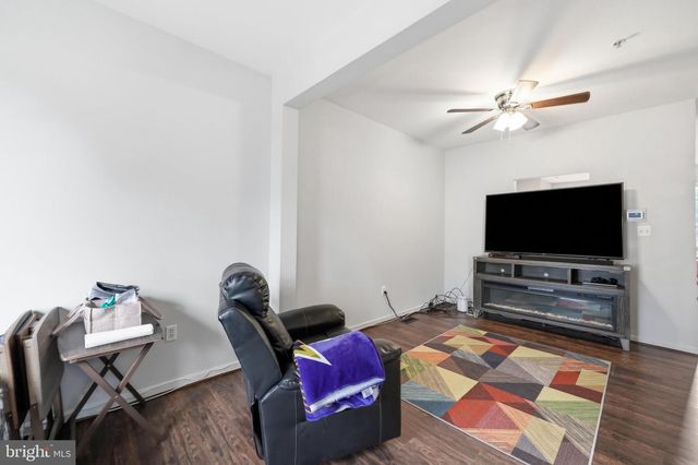 4107 APPLE LEAF CT, Pasadena, MD 21122