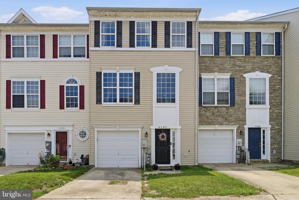 4107 APPLE LEAF CT, Pasadena, MD 21122