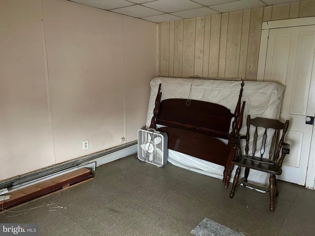 45-47 S MARKET ST, Shamokin, PA 17872