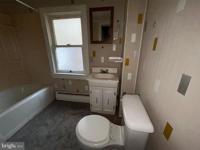 45-47 S MARKET ST, Shamokin, PA 17872