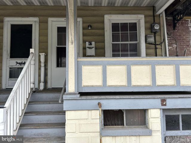 45-47 S MARKET ST, Shamokin, PA 17872