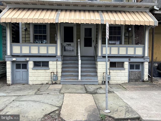 45-47 S MARKET ST, Shamokin, PA 17872