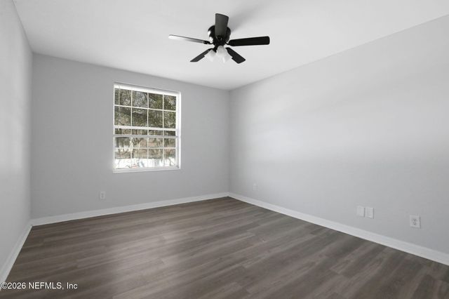 4325 PLAZA GATE Lane S 201, Jacksonville, FL 32217